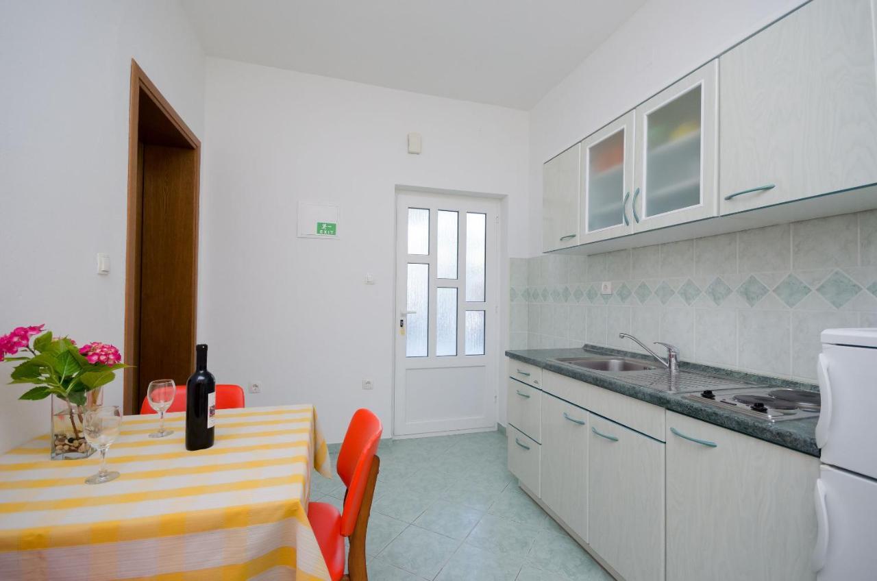 Apartments Marija & Lino Лопар Экстерьер фото